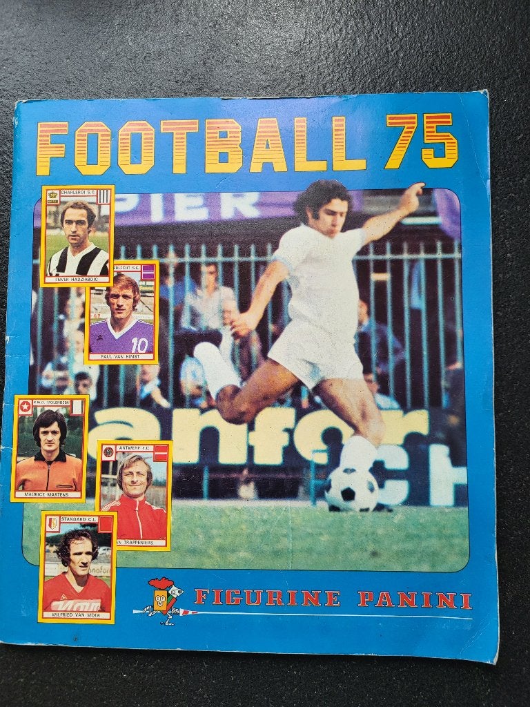 Collectors item voetbal 75, Verzamelen, Ophalen