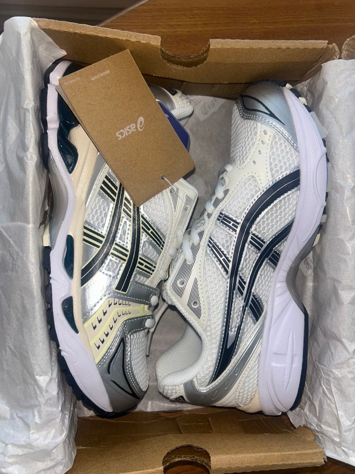 Asics gel kayano 14, Neuf, Sneakers et Baskets, Enlèvement, Blanc