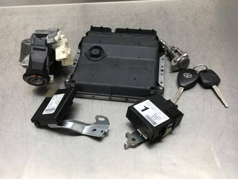 ORDINATEUR GESTION COMMUTATEUR ALLUMAGE Toyota Auris (E15), Utilisé, Toyota