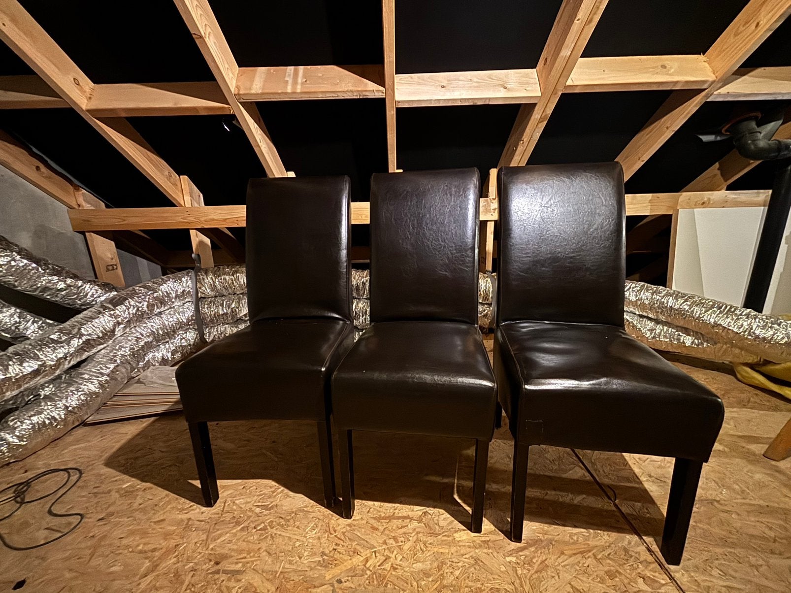 Gratis af te halen 3 eetkamerstoelen, Ophalen, Zo goed als nieuw
