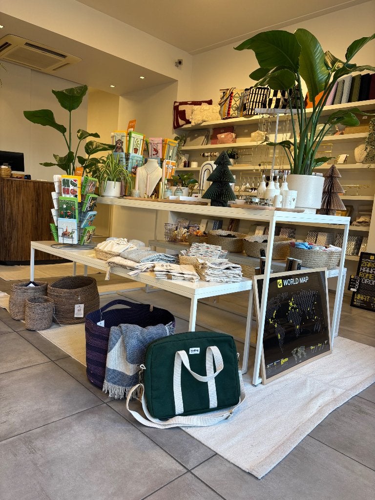 Winkel inrichting meubilair, Articles professionnels, Aménagement de Bureau & Magasin | Commerce & Inventaire, Enlèvement