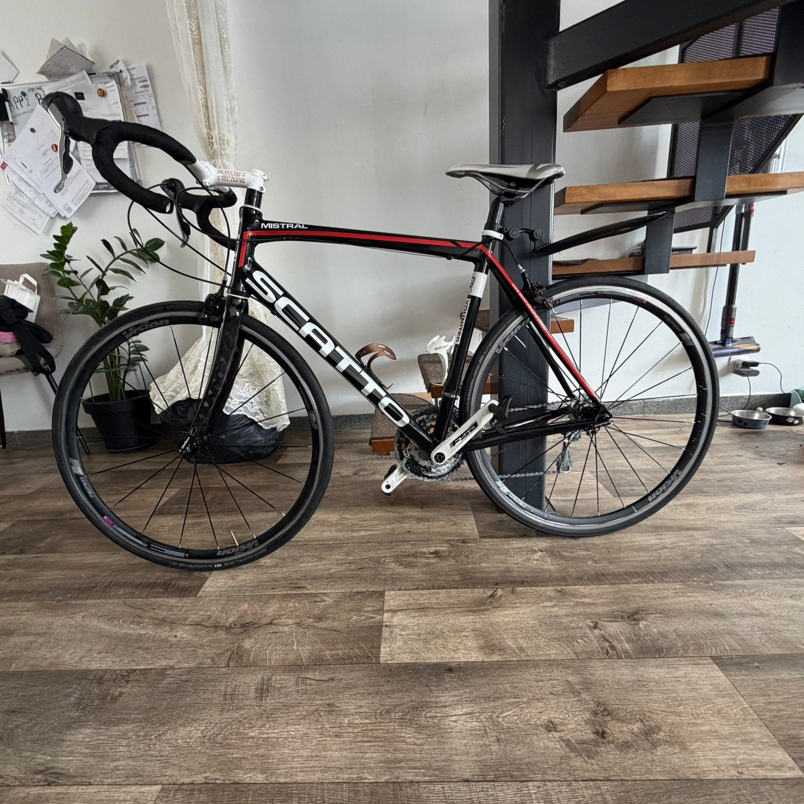 MISTRAL SCATTO, Vélos & Vélomoteurs, Enlèvement ou Envoi, Comme neuf, Carbone