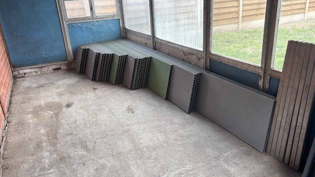 Hoogwaardige HDPE / PVC wandpanelen, Ophalen, Zo goed als nieuw, Overige materialen, 20 tot 50 mm