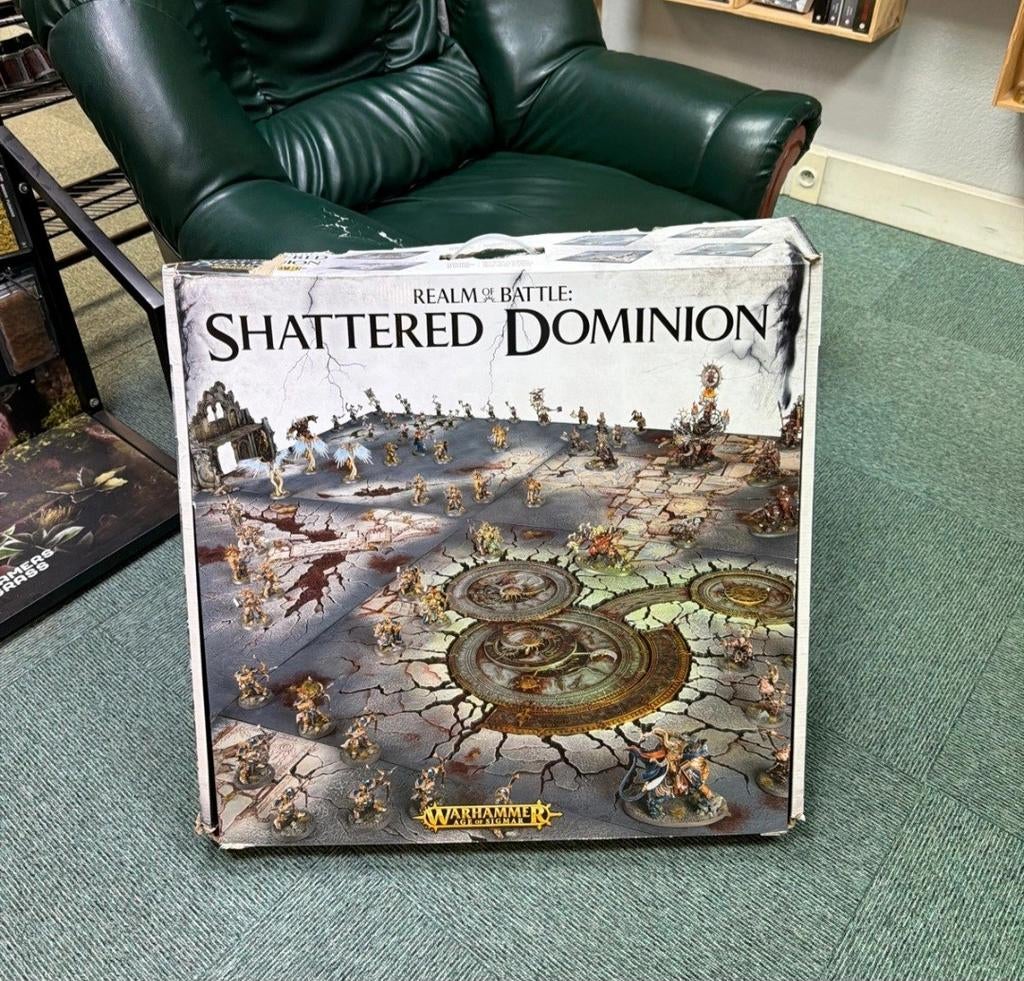 Warhammer shattered dominion, Vijf spelers of meer, Zo goed als nieuw, Games workshop