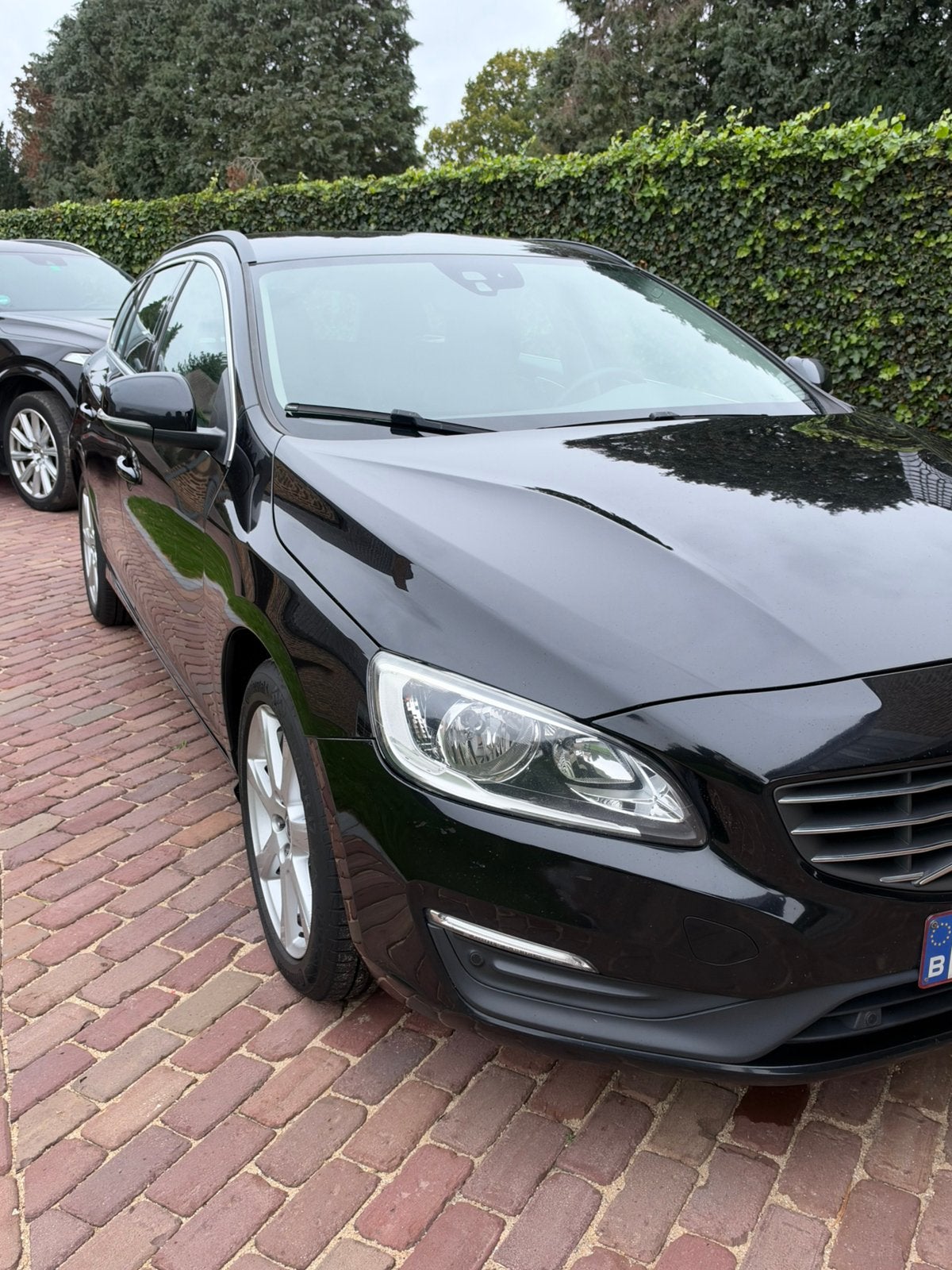 VOLVO V60 D2, Voorwielaandrijving, Dealer onderhouden, 4 cilinders, 1969 cc