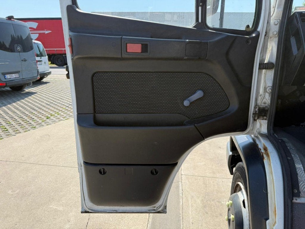 Mercedes-Benz Vario 813 (Stock ID 39213) — 20