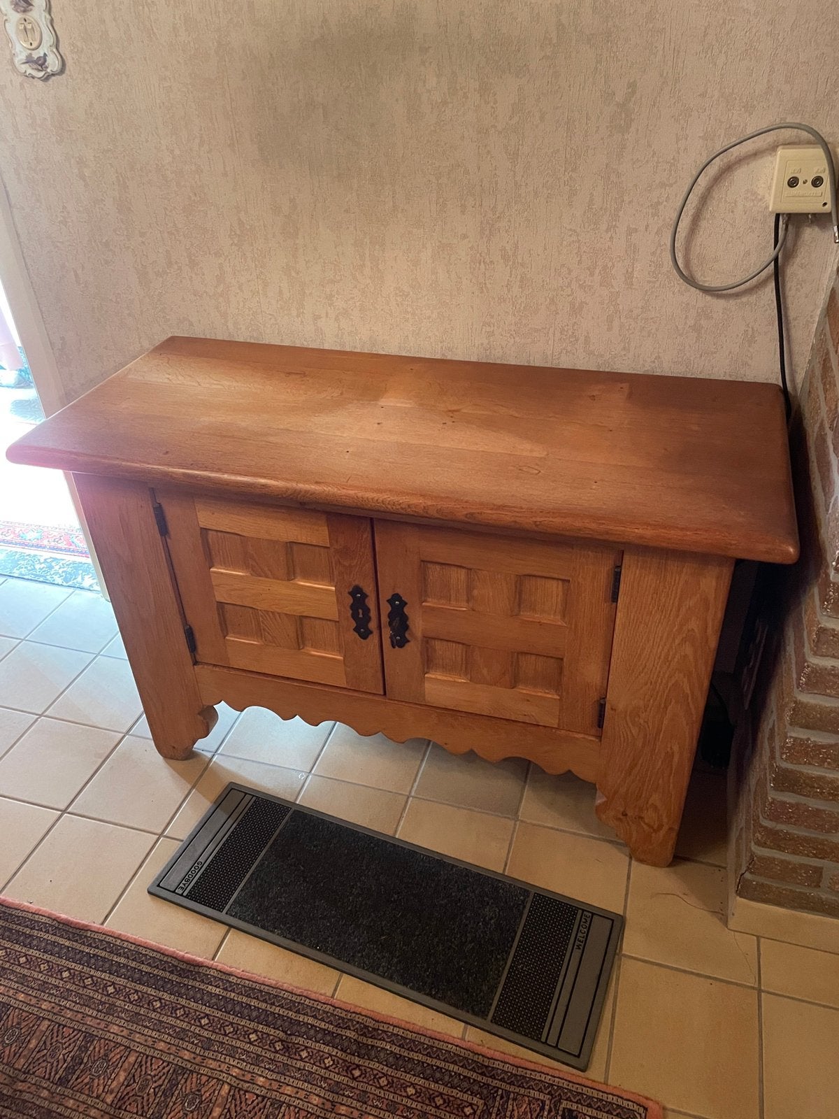 Tv kast eik, Ophalen, Gebruikt