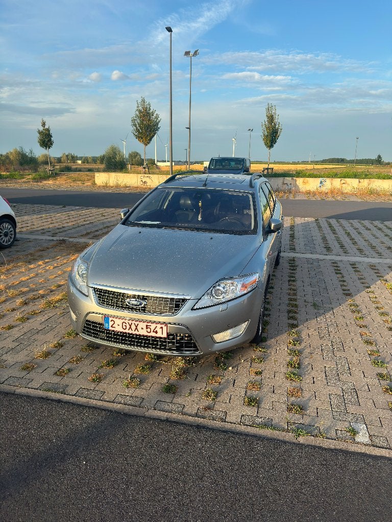 Ford Mondeo Ghia 2.3 Benzine Automaat — 2009 — 1.250€, Auto's, Ford, Automaat, Mondeo, Leder, Break