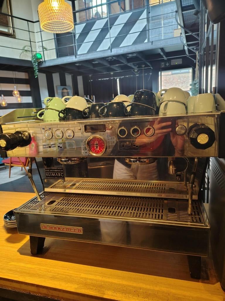 La Marzocco Linea PB, Elektronische apparatuur, Koffiezetapparaten, Gebruikt, Espresso apparaat, 10 kopjes of meer, Gemalen koffie