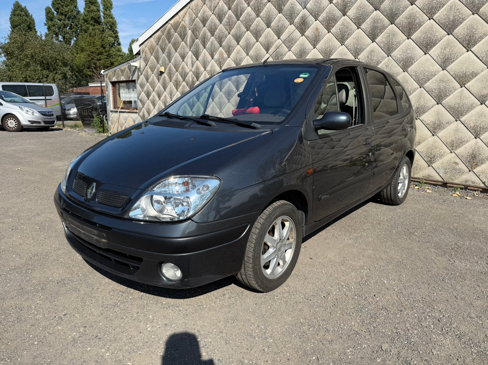 Renault Scenic | Automaat | 114.500Km | Benzine | 2002 |, Auto's, Renault, Automaat, Dealer onderhouden, Leder en Stof, Bedrijf