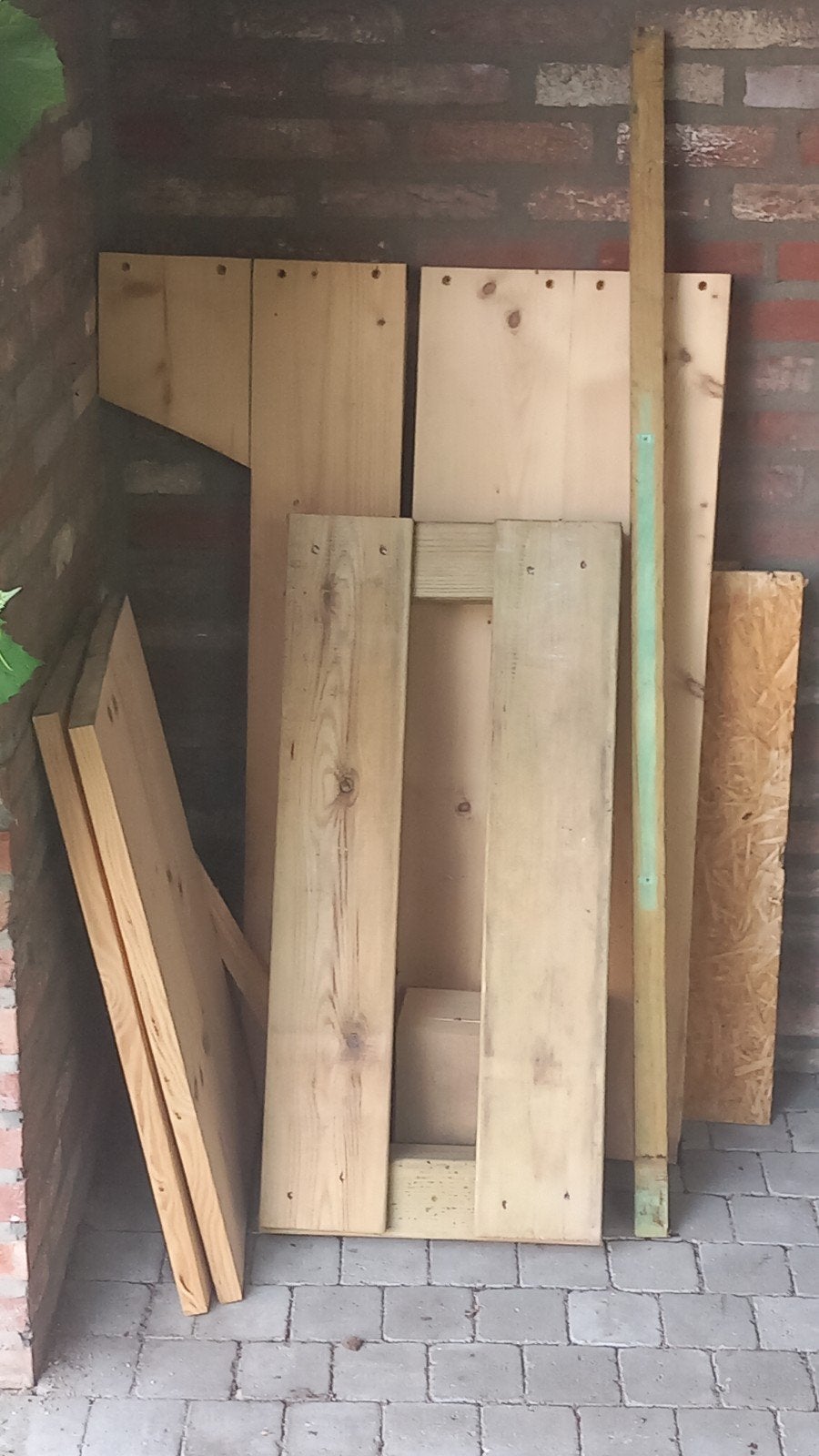 Lotje massief brandhout gratis, Tuin en Terras, Brandhout, Ophalen