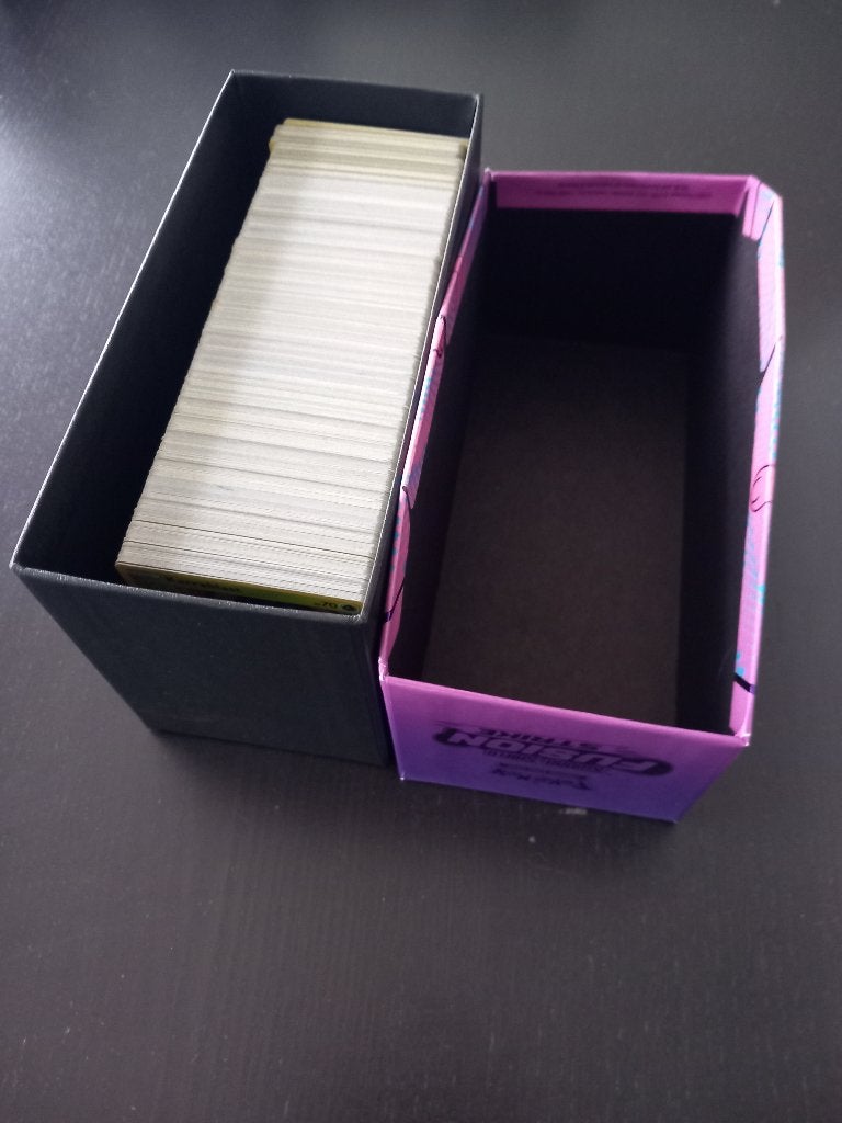 Volle doos pokemon kaarten 500+ geen energy, Enlèvement ou Envoi, Comme neuf, Cartes en vrac