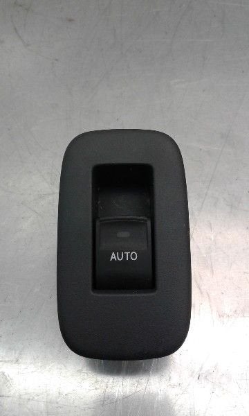 COMMUTATEUR VITRES ELECTRIQUES Toyota Auris (E15), Utilisé, Toyota