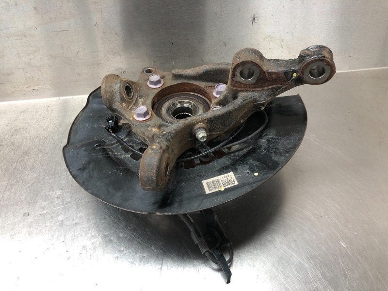 WIELNAAF VOOR Toyota RAV4 (A5) (01-2018/-), Gebruikt, Toyota