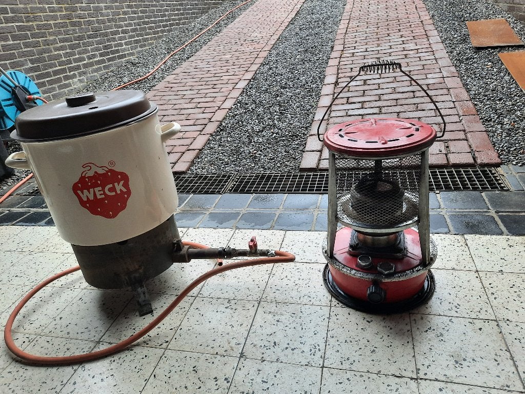 petroleum vuur + gasvuur en wekketel, Ophalen, Gebruikt