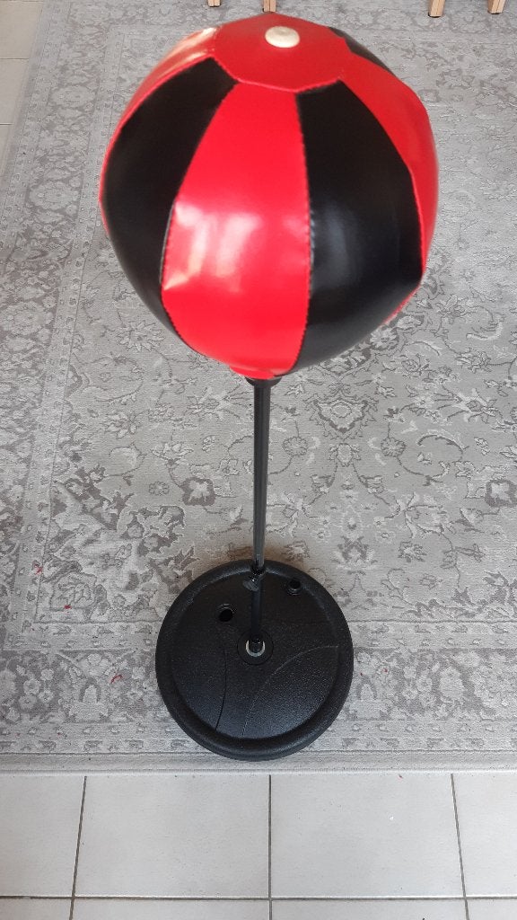 Punching ball enfant 110 cm + gants, Enlèvement, Comme neuf