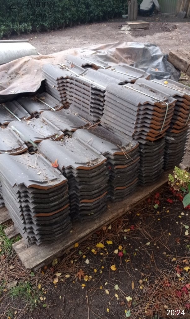 Gratis dakpannen, Doe-het-zelf en Bouw, Dakpannen en Dakbedekking, Ophalen, Nieuw, Dakpannen