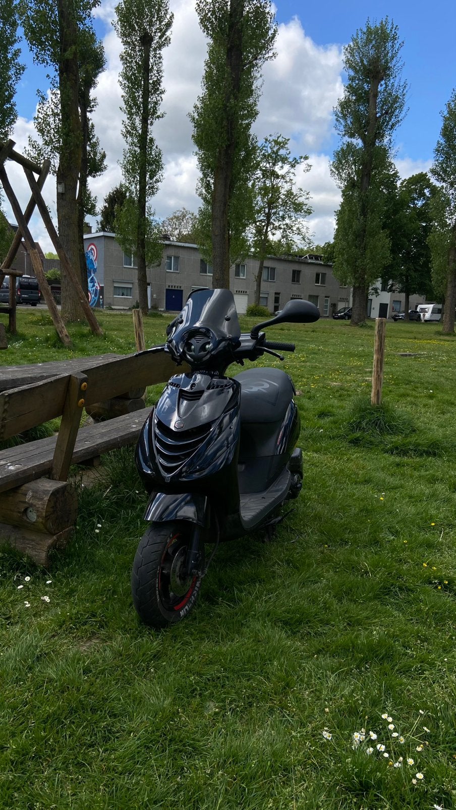 Zip, Vélos & Vélomoteurs, Zip, Comme neuf, Classe B (45 km/h), Enlèvement