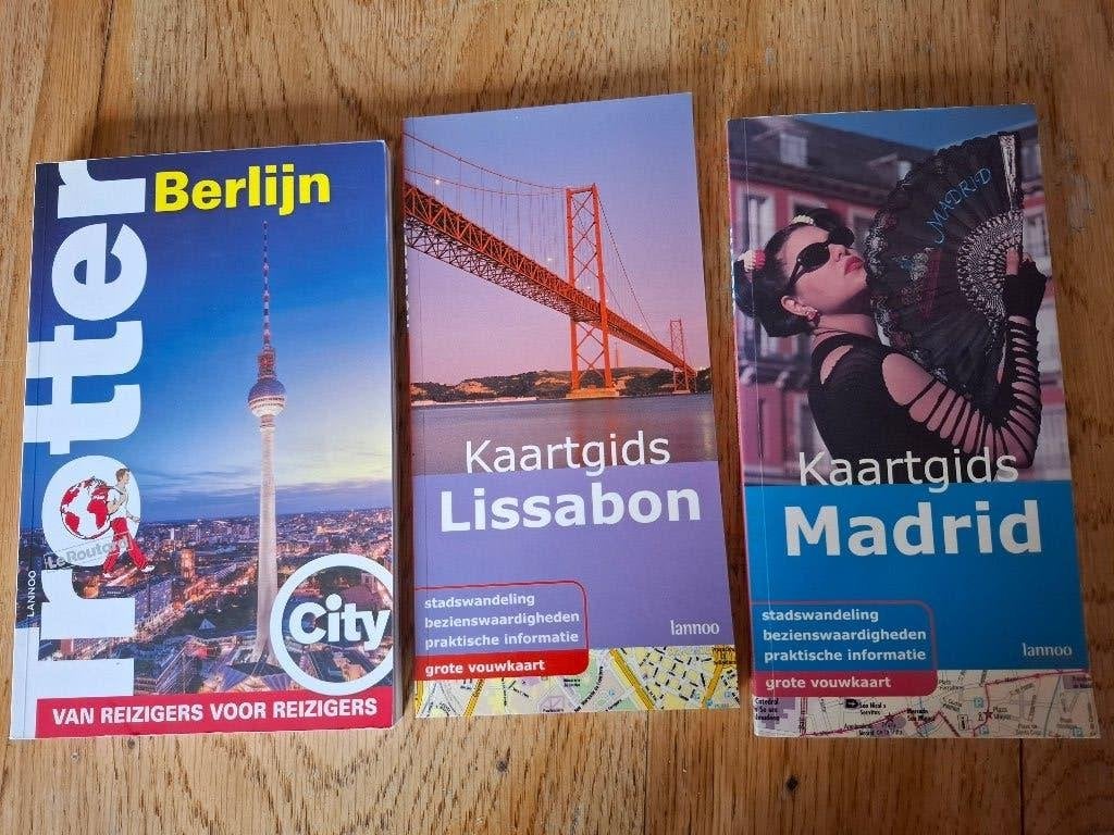 reisgidsen, Ophalen, Zo goed als nieuw, Reisgids of -boek, Overige merken
