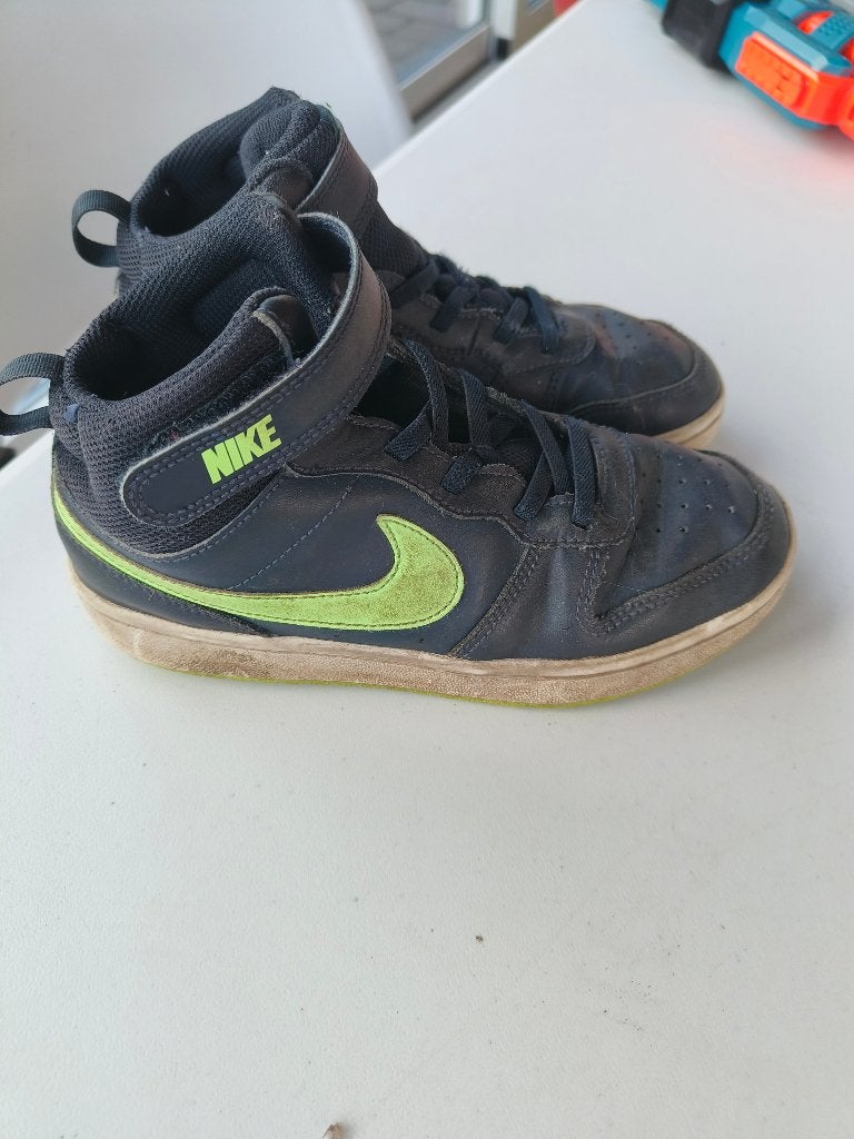 jongens schoenen maat 34, NIKE, Gebruikt, Schoenen, Ophalen of Verzenden