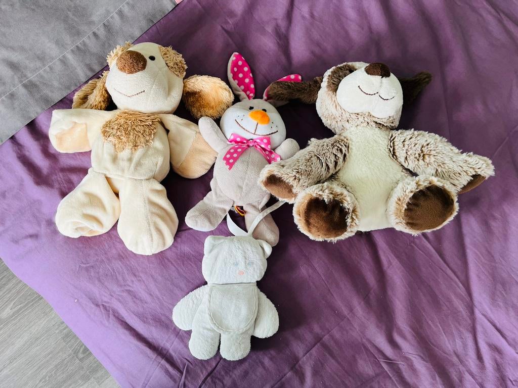 Lot de 4 peluches, Ophalen of Verzenden, Zo goed als nieuw