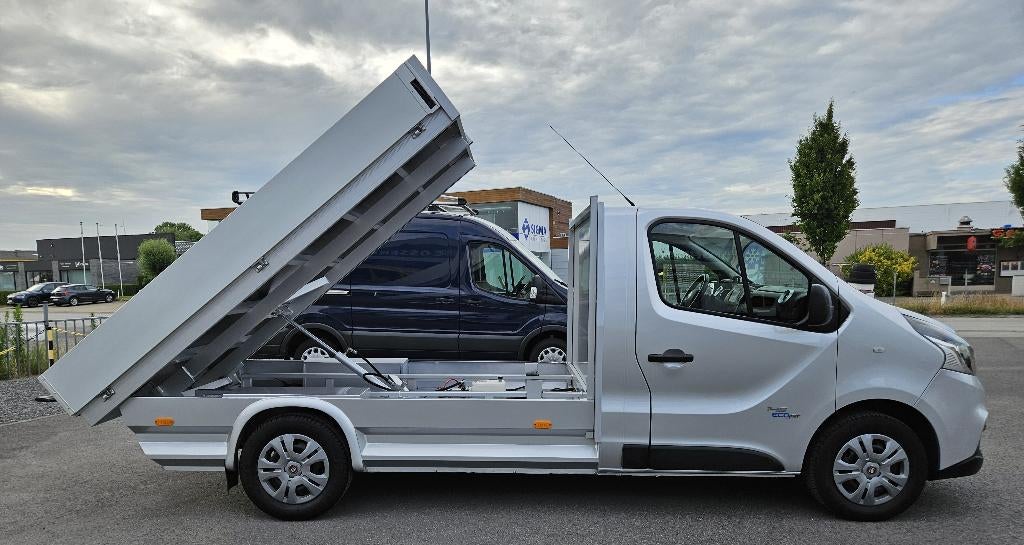 Fiat Talento 1.6 open laadbak kipper airco cruise control, Auto's, Bestelwagens en Lichte vracht, Bedrijf, Te koop, ABS, Achteruitrijcamera