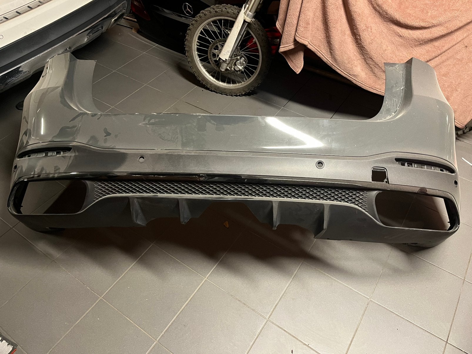 Pare choc arriere Gle 53Amg achterbumper, Autos : Pièces & Accessoires, Enlèvement, Arrière