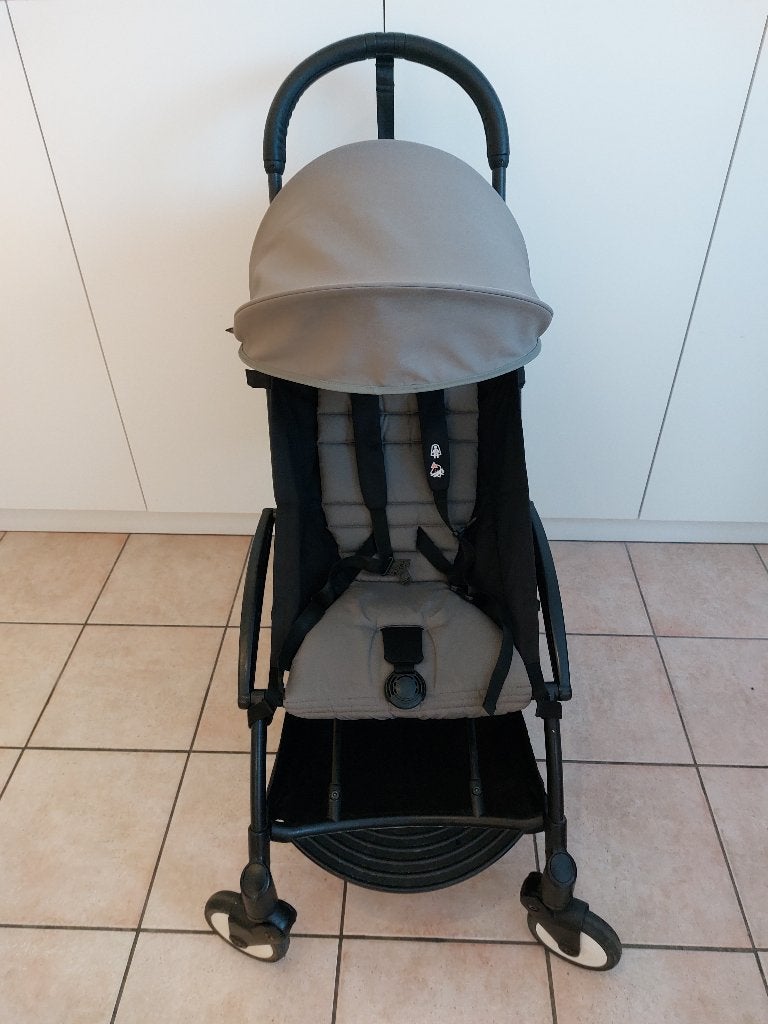 Poussette YoYo Babyzen (marque rachetée par Stokke), Enfants & Bébés, Enlèvement, Utilisé, Poussette, Autres marques