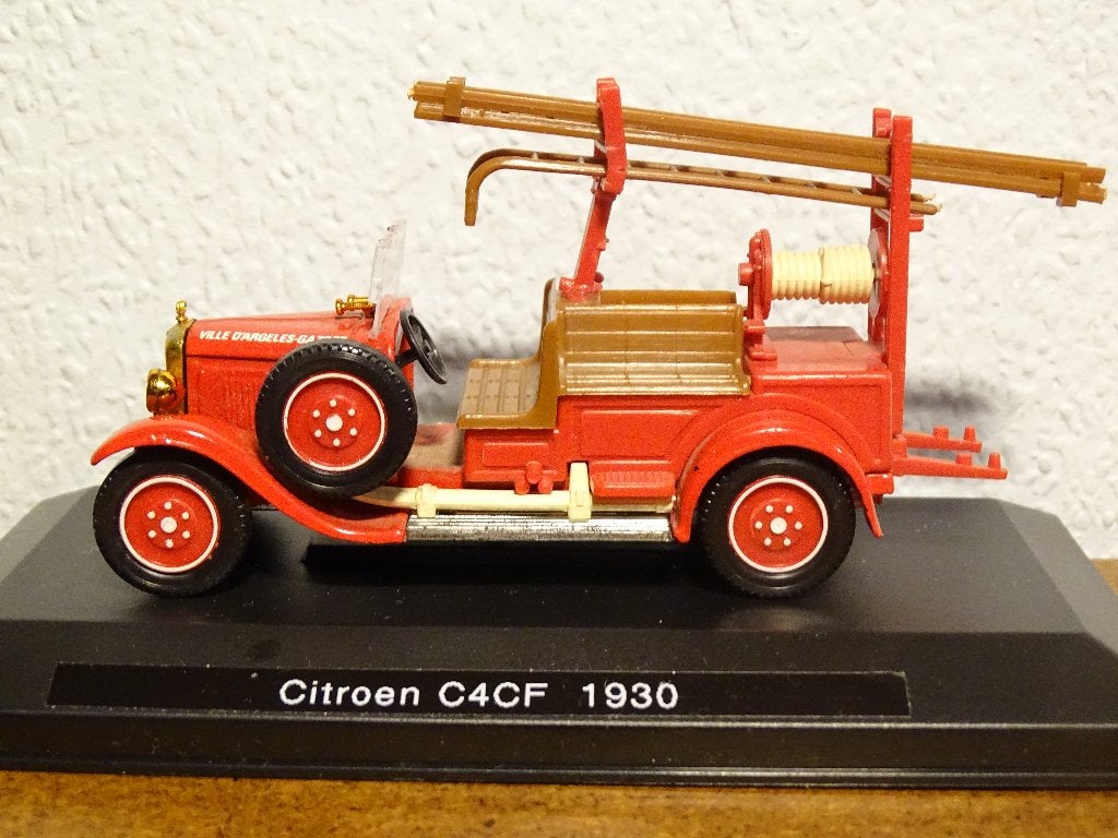 Citroën C4CF (1930) brandweer 1:43, Enlèvement ou Envoi, Utilisé, Bus ou Camion, Autres marques