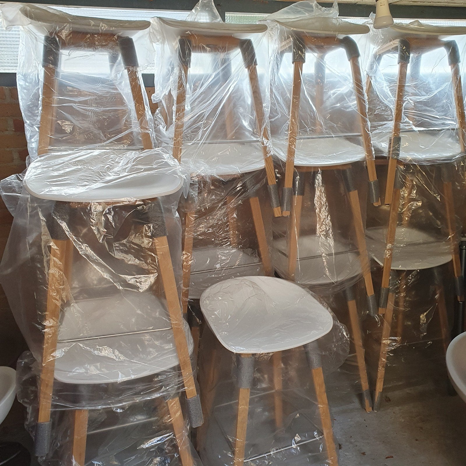 ***NIEUWE HAY about a stool AAS32 barkrukken ***, Neuf, Bois, Avec repose-pieds, Enlèvement