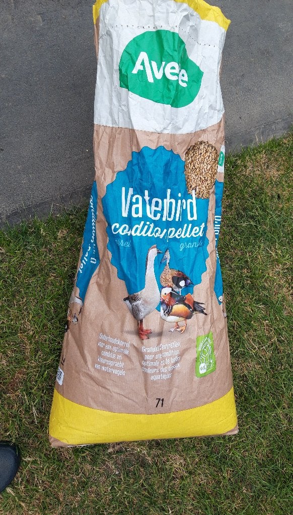 Nourriture pour canards, Animaux & Accessoires, Volatiles