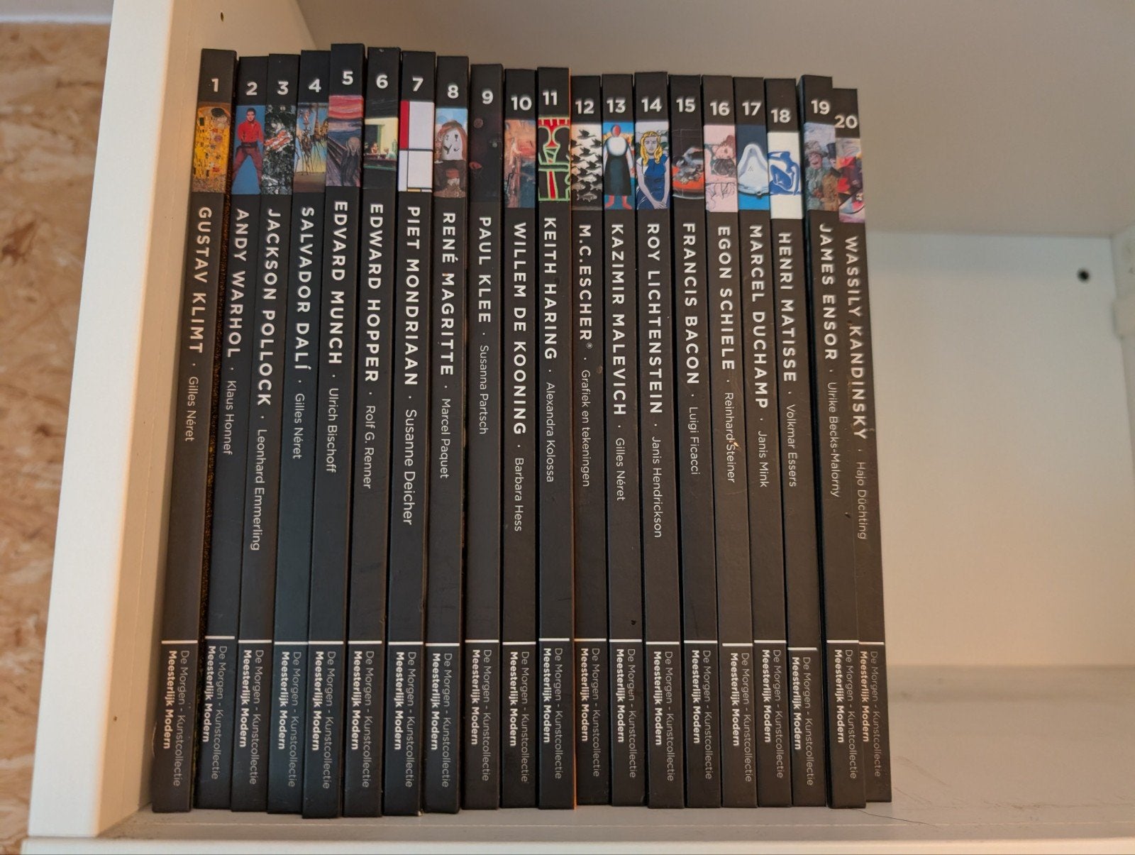 20-delige boekenserie "Meesterlijk Modern", Boeken, Ophalen of Verzenden, Zo goed als nieuw, Schilder- en Tekenkunst, Diverse auteurs