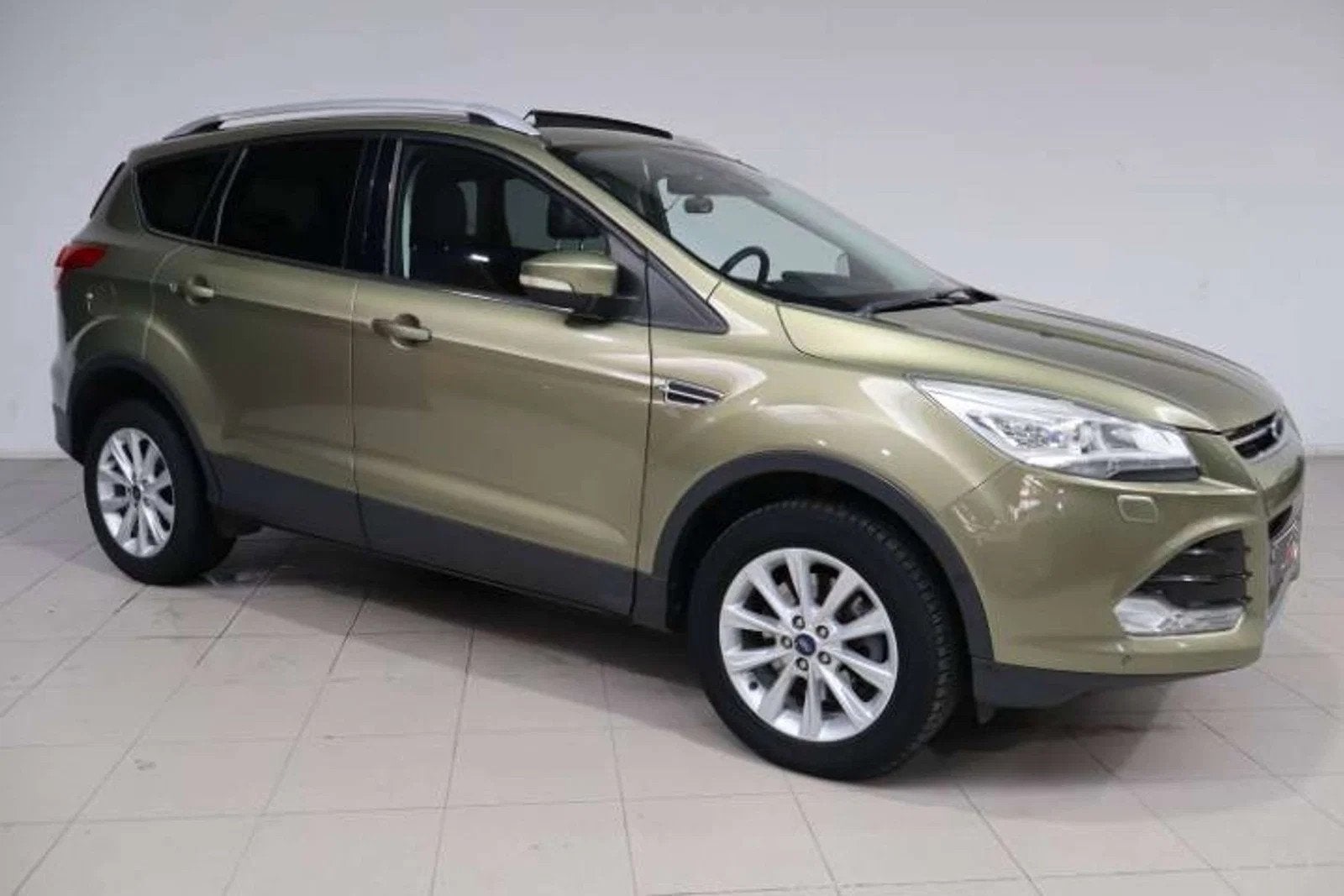 Ford Kuga Kuga 2.0 TDCi AWD Titanium AUTOMAAT (automatique), Autos, Achat, 2216 kg, Entreprise, 5 portes