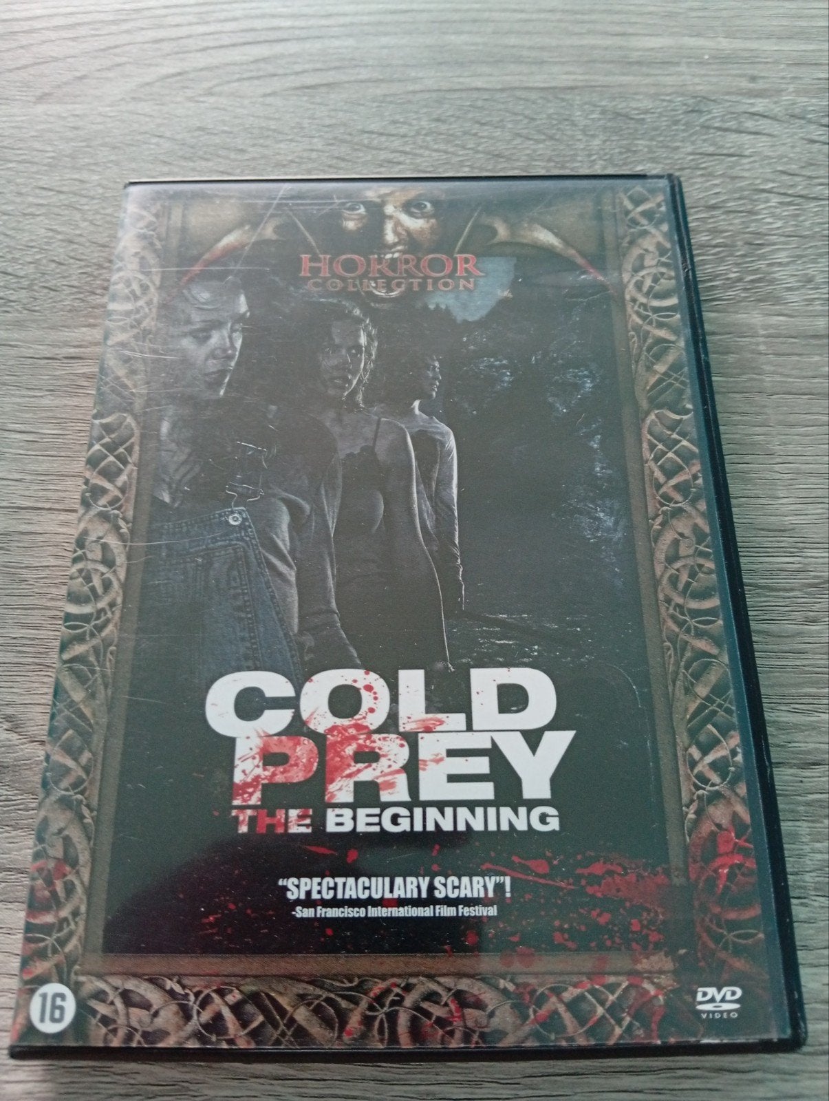 cold prey the beginning horror dvd, Cd's en Dvd's, Dvd's | Horror, Vanaf 16 jaar, Ophalen of Verzenden, Zo goed als nieuw, Extra's