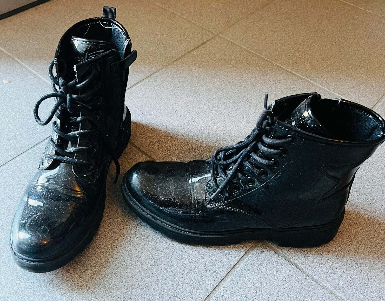 Zwarte geox botjes maat 37, Kinderen en Baby's, Kinderkleding | Schoenen en Sokken, Ophalen, Zo goed als nieuw