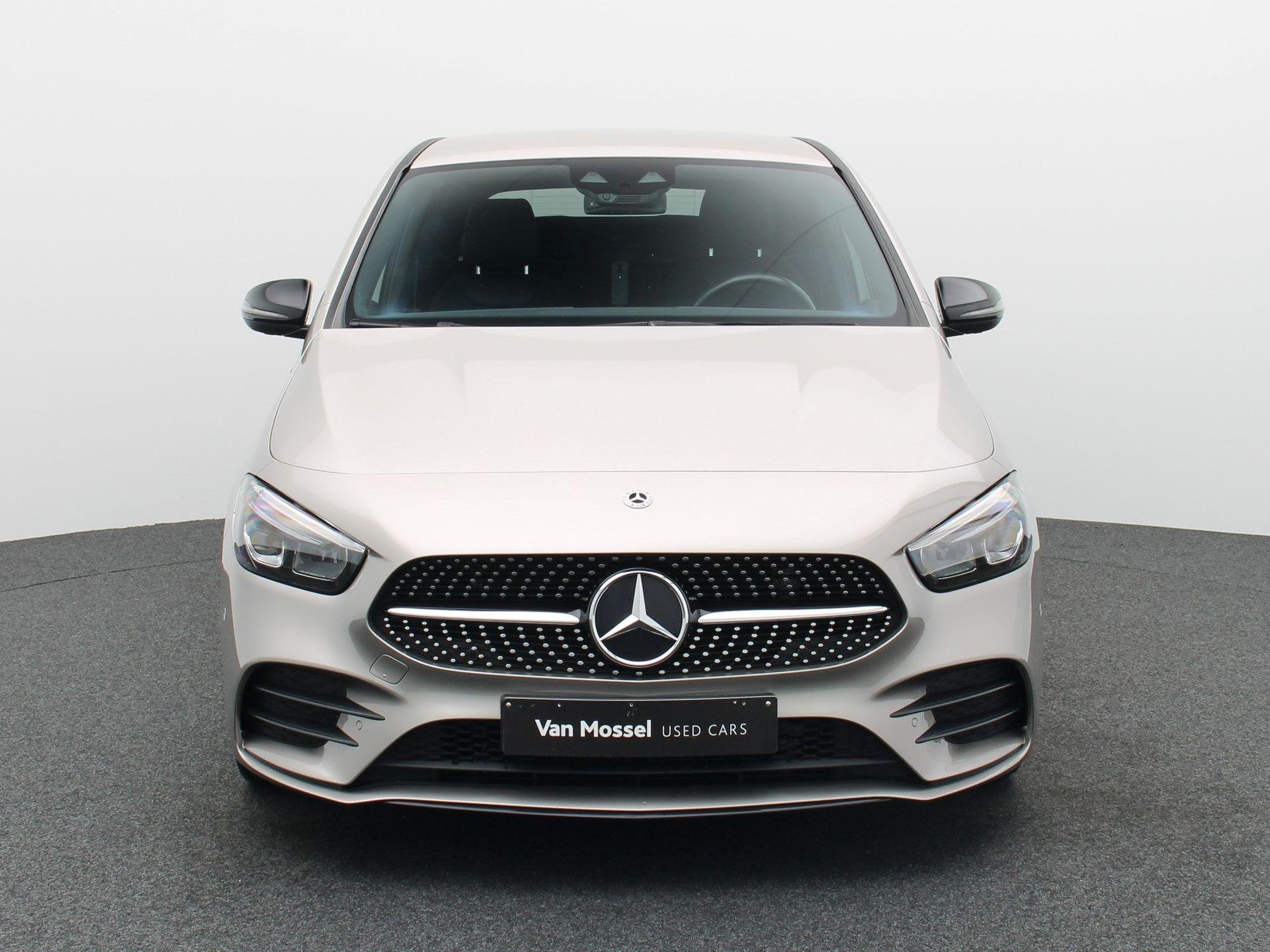 Mercedes-Benz B 250 AMG Line + 224 PK + CARPLAY + NIGHTPAKKE, Auto's, Mercedes-Benz, Gebruikt, 4 cilinders, Automatische klimaatregeling