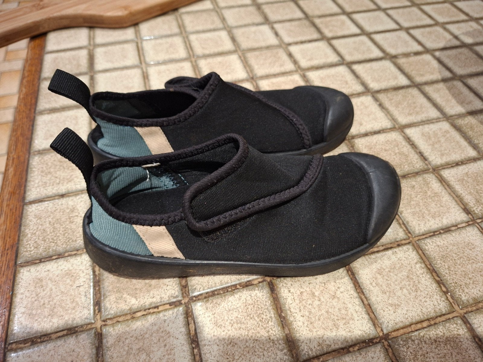 Watersandalen sletsen maat 30 31, Enfants & Bébés, Vêtements enfant | Chaussures & Chaussettes, Garçon ou Fille, Decathlon, Enlèvement