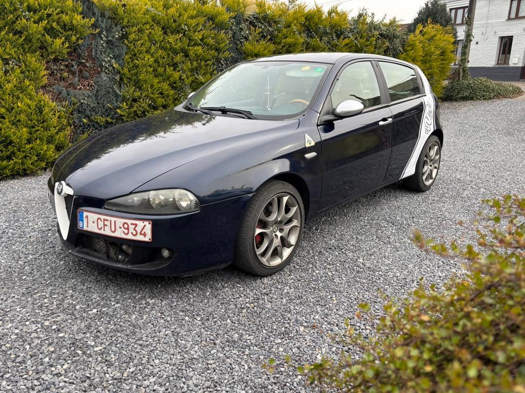 Alfa Romeo 147 jtd 16v 136cv 227mkm, Autos, Alfa Romeo, Cuir, Achat, Beige, Boîte manuelle