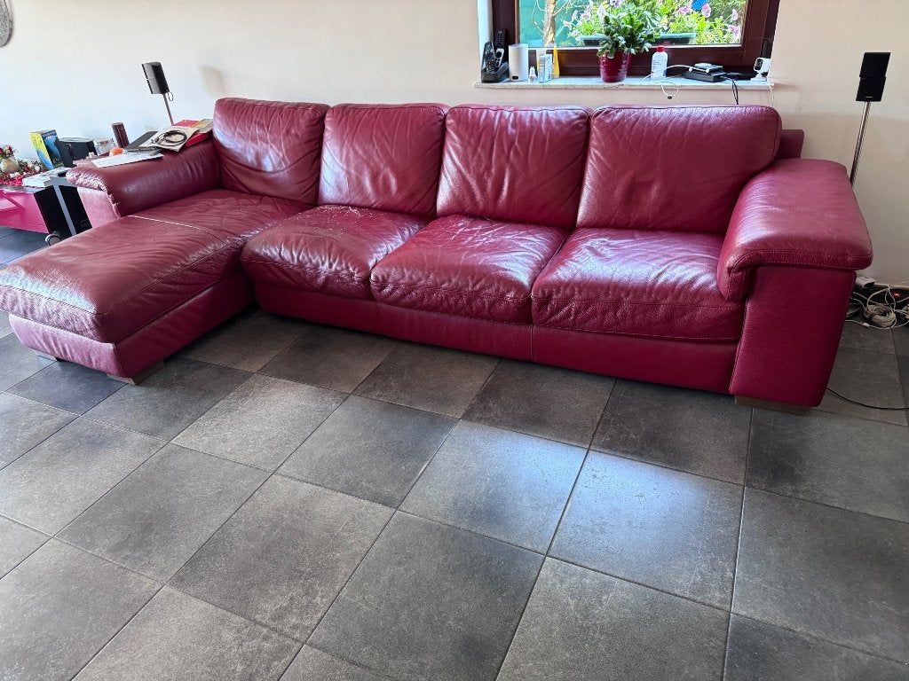 Canapé rouge 4 places utilisé, 250 à 300 cm, Banc d'angle, Quatre personnes ou plus, 125 à 150 cm
