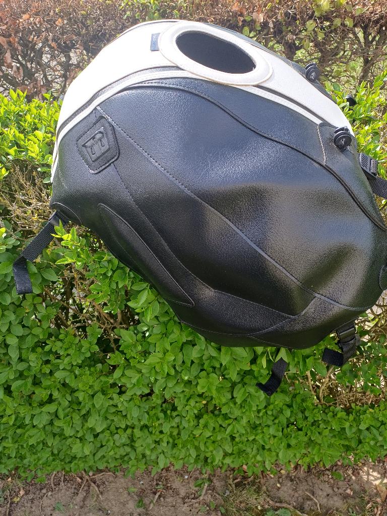 Coiffe reservoir classique + Selle confort BMW r1200r 2013, Motoren, Accessoires | Overige, Ophalen, Zo goed als nieuw