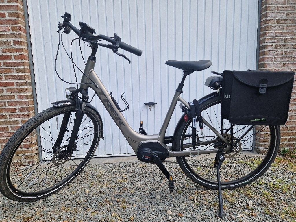VELO ELECTRIQUE, Vélos & Vélomoteurs, Vélos | Femmes | Vélos pour femme, Comme neuf, Autres marques, Vitesses, 53 à 56 cm, Frein à disque