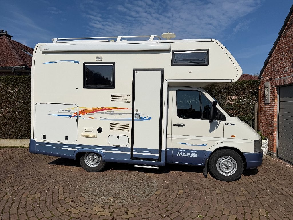 mobil-home VWLT MAESS 2.8 TDI 156 ch—71 500 km—5,5 M—Excétat, Caravanes & Camping, Siège de train, Isolation hivernale, 5 à 6 mètres