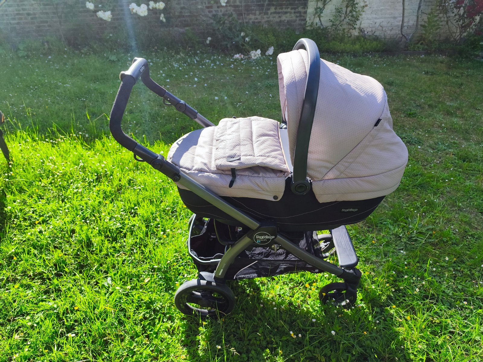 Poussette peg perego, Autres marques, Avec nacelle, Comme neuf, Enlèvement