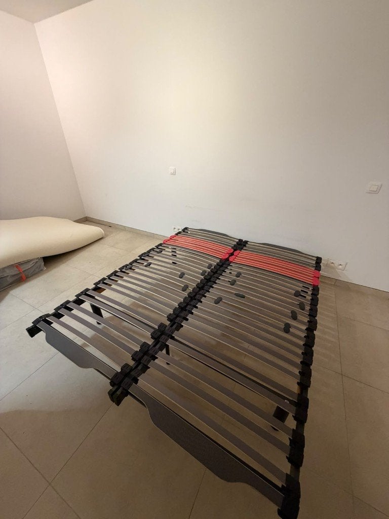 Dubbele lattenbodem 160x200 mét bedframe – zeer goede staat, Ophalen, Beige, Tweepersoons, Zo goed als nieuw