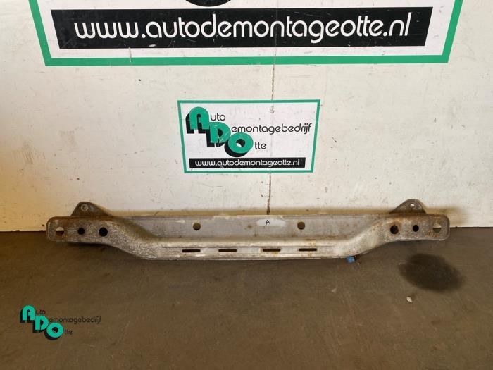 Cadre pare-chocs arrière d'un Toyota Aygo (Aygo 08-), -, 3 mois de garantie, Toyota, Utilisé
