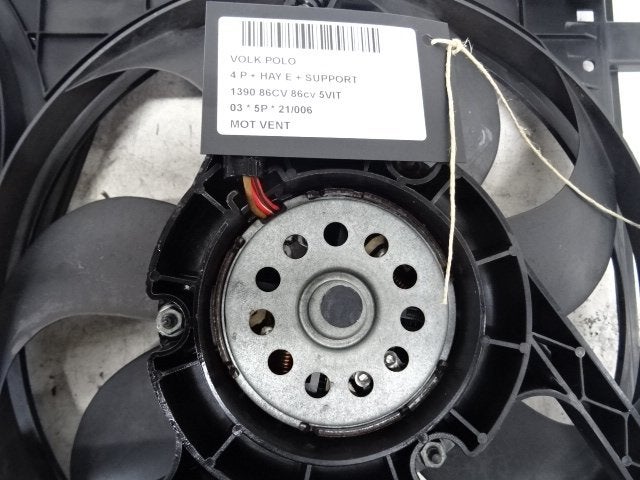 KACHEL VENTILATORMOTOR Volkswagen Polo IV (9N1 / 2/3), Gebruikt, Volkswagen