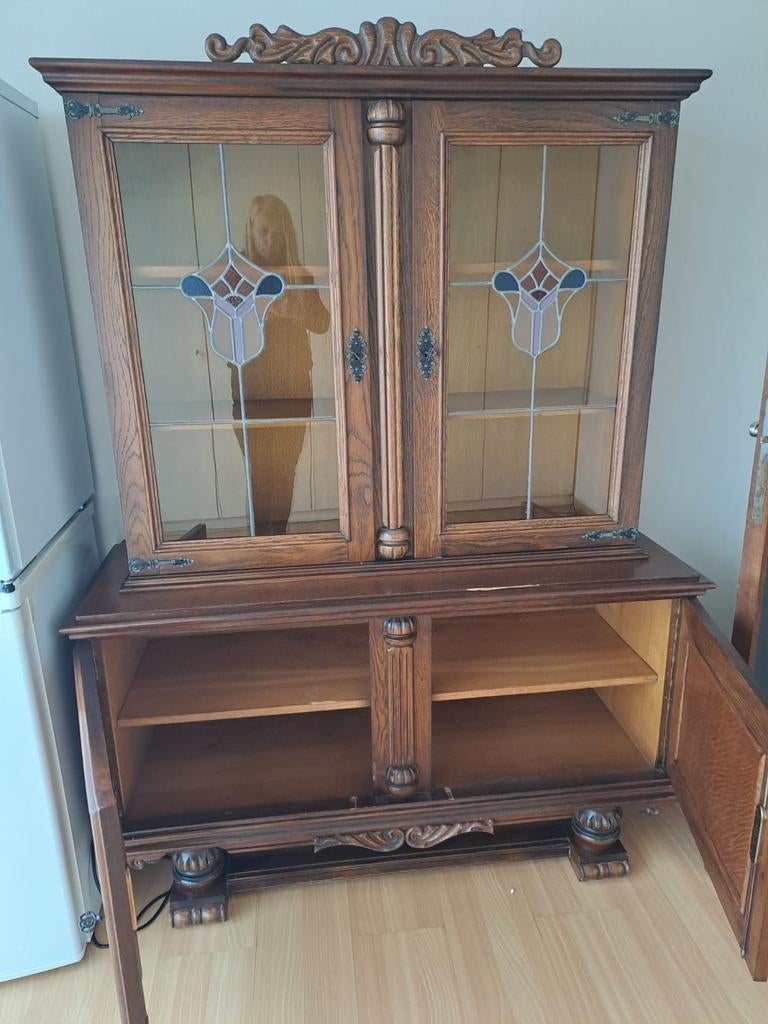 Antieke kast., Immo