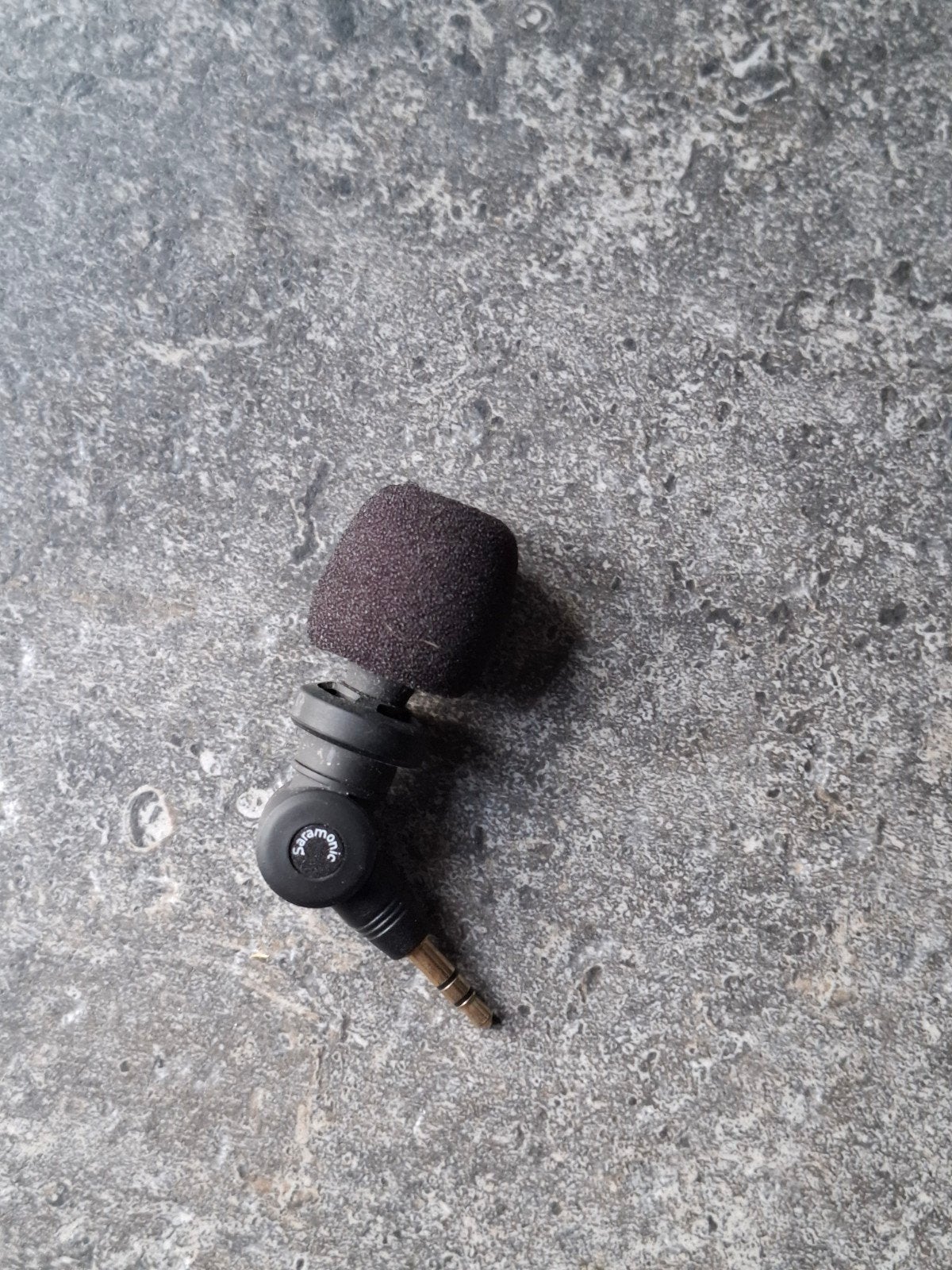 mini-microphone Saramonic SmartMic 3.5mm, Enlèvement ou Envoi, Comme neuf