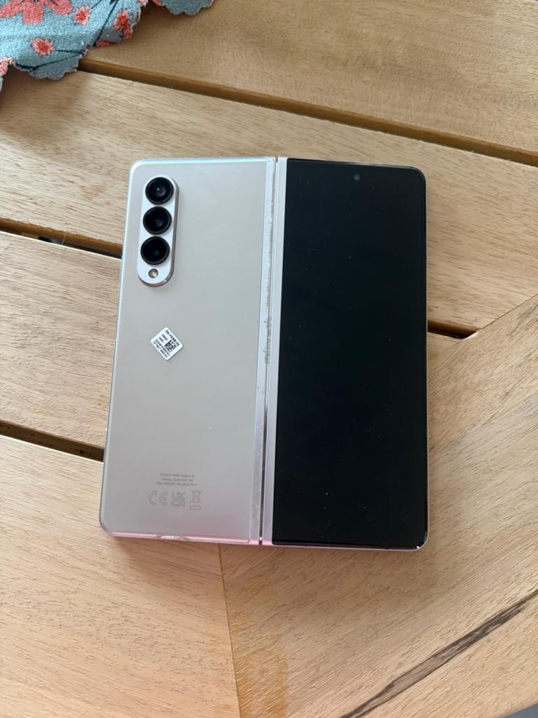 Samsung fold 4, Telecommunicatie, Mobiele telefoons | Samsung, Ophalen, Gebruikt, Galaxy Z Fold