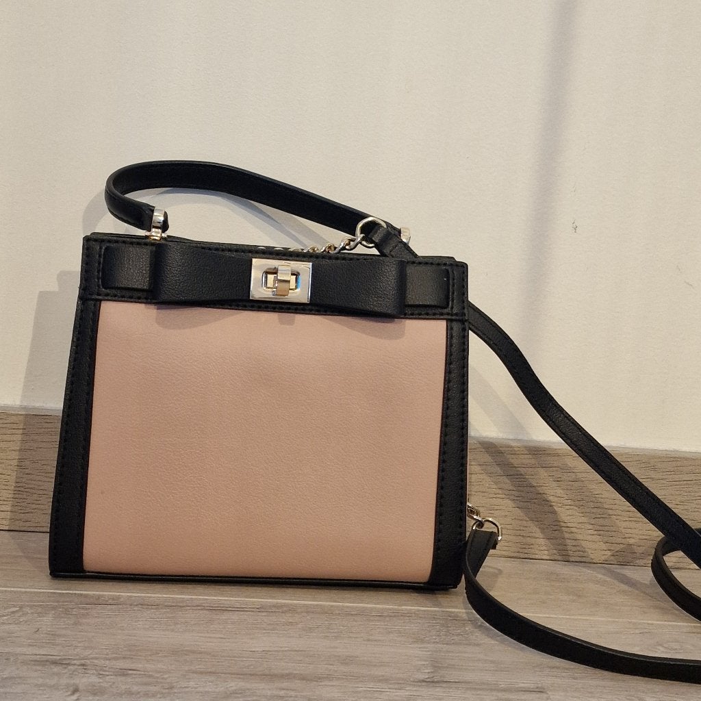 Handtas Kate Spade strik, Handtassen en Accessoires, Tassen | Damestassen, Ophalen of Verzenden, Nieuw, Roze, Handtas